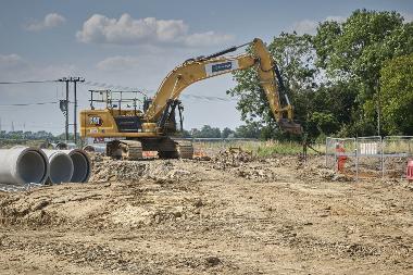An excavator on-site working on the Long Stratton Bypass.